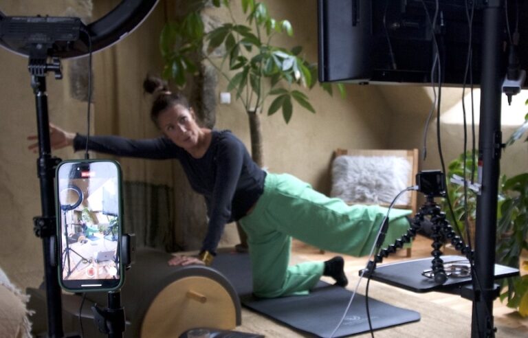 Mentored Online Pilates Teacher Training with Patricia Duchaussoy